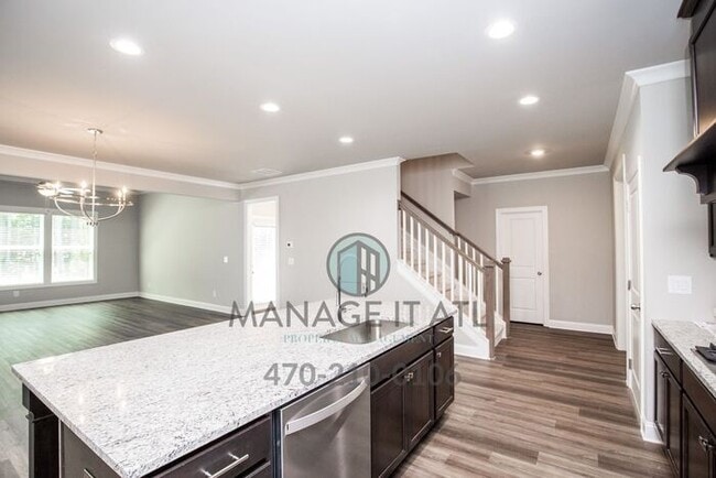 Building Photo - Brand New 4 Bedroom House in Suwanee close to HWY 85