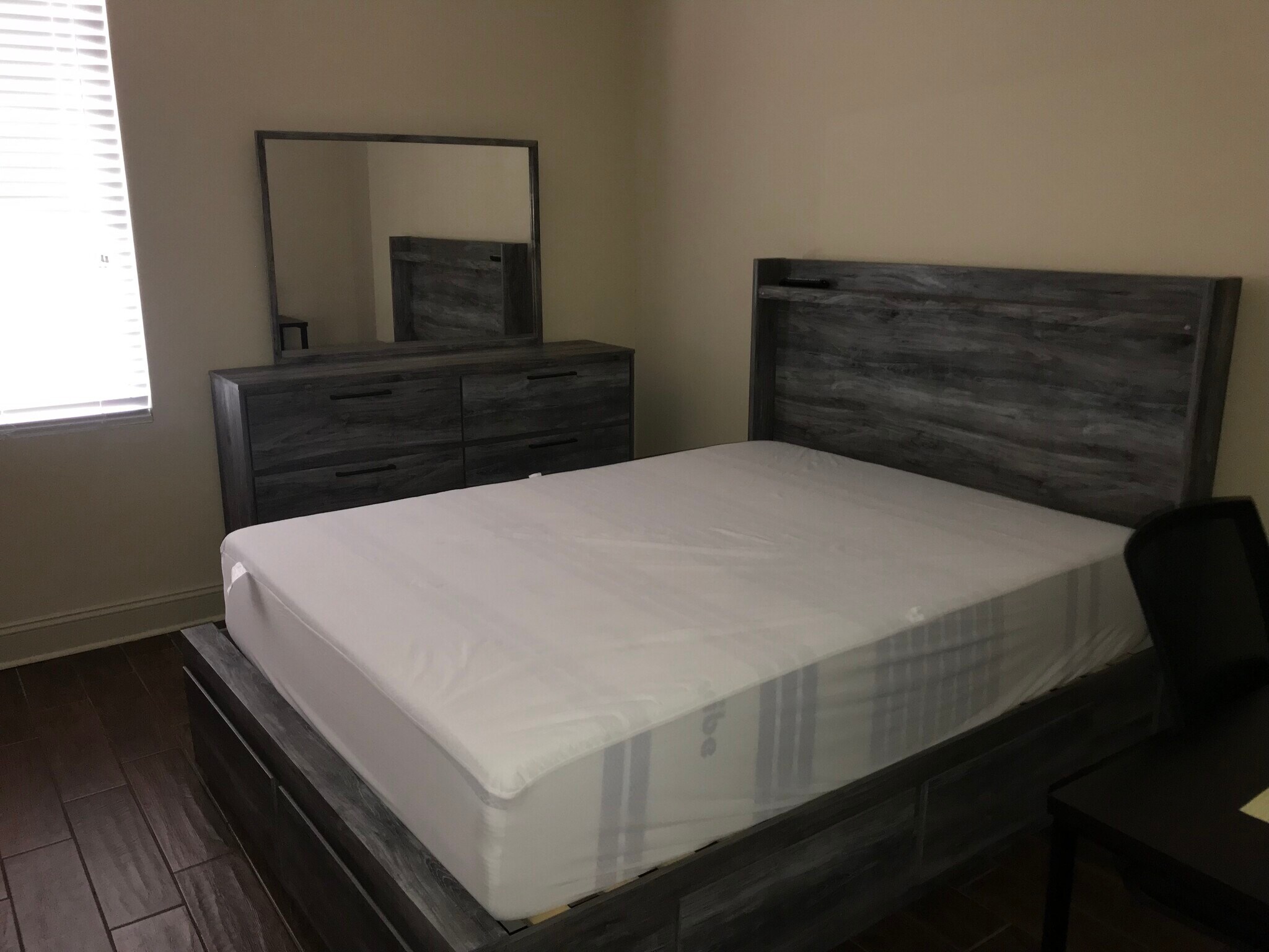 Building Photo - 1510 9th St