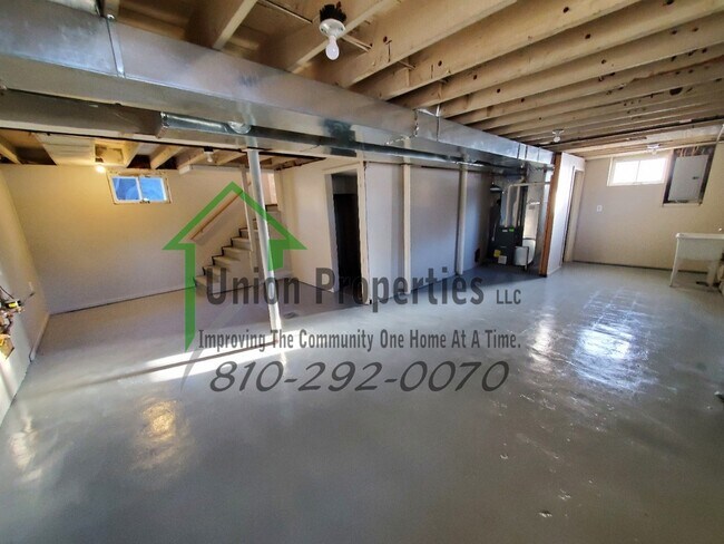 Building Photo - 1626 6th St