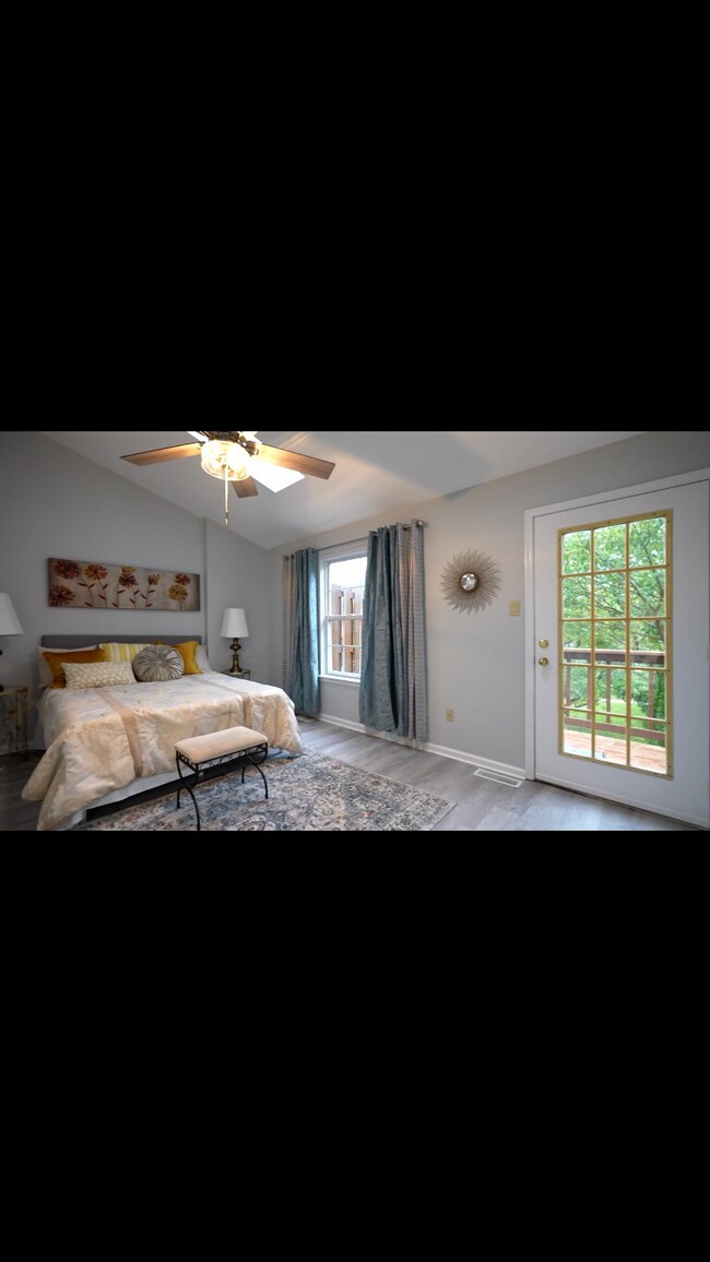 Building Photo - 110 Magnolia Ct