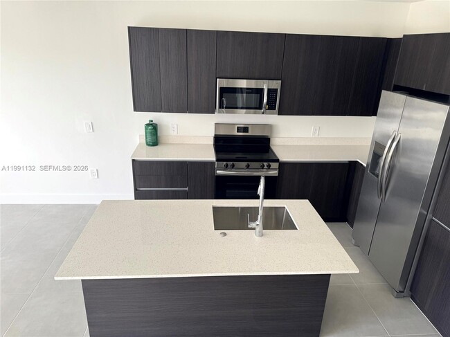 Building Photo - 18992 SW 344th Ter