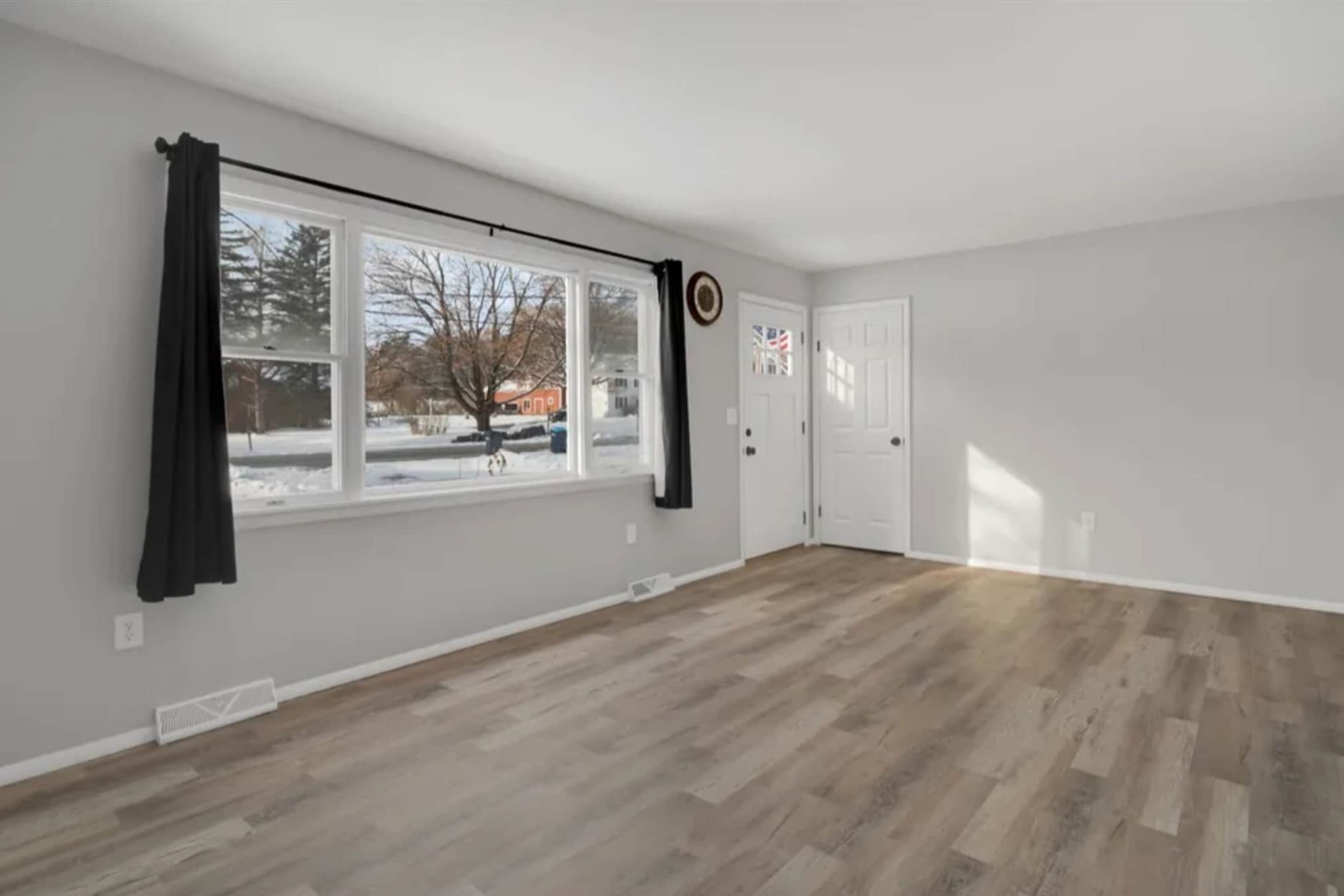 Building Photo - 314 Goode St