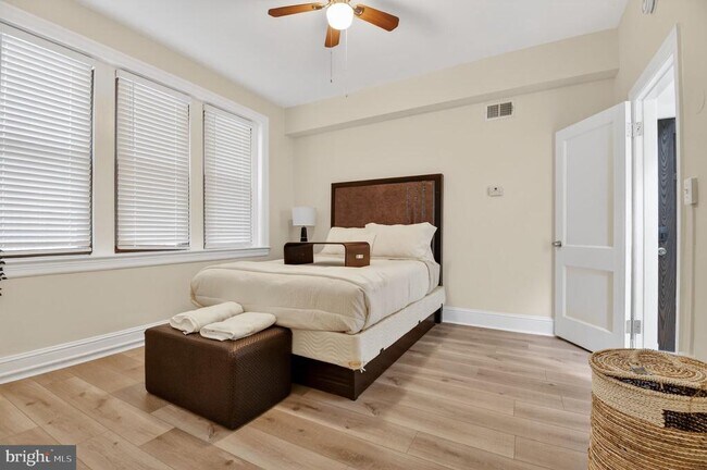 Building Photo - 1919 19th St NW