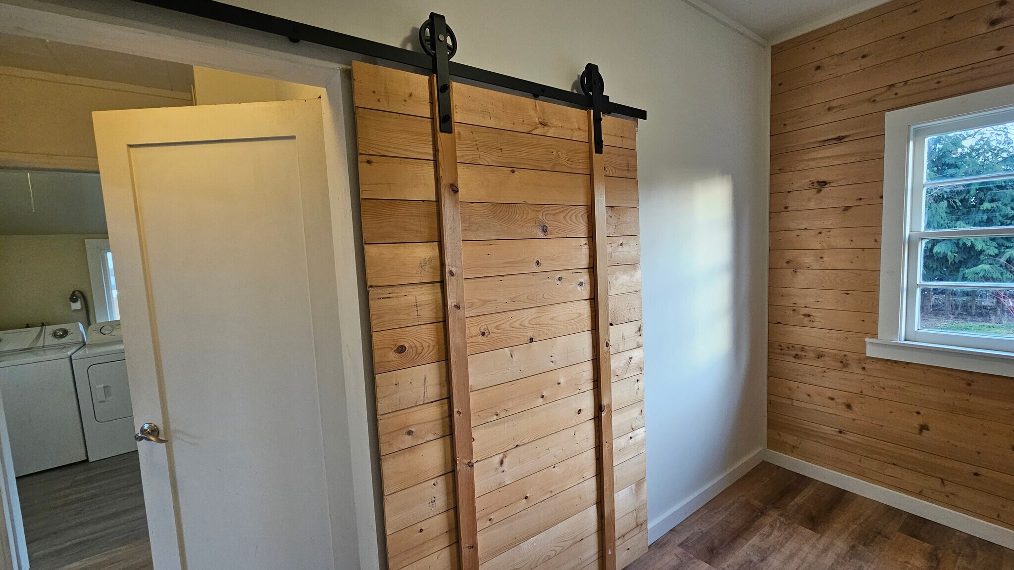 Building Photo - 1105 Curtis St