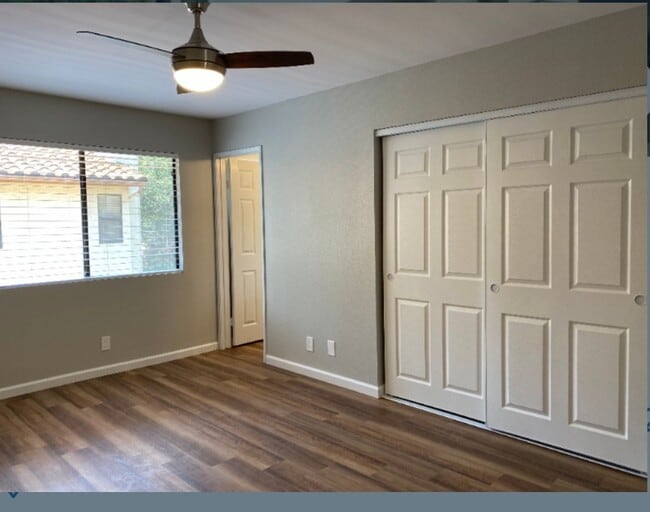 Building Photo - COMING SOON REMODELED 2 BEDROOM 2.5 BATH, 2 CAR GARAGE CONDO MISSION VALLEY