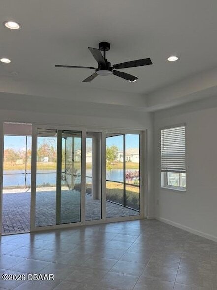 Building Photo - 215 Summertime Pl