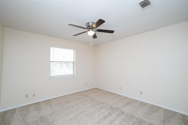 Building Photo - 3305 Dunliegh Dr