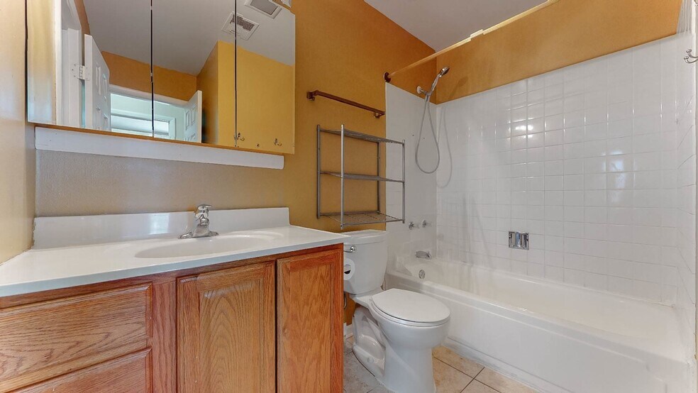 Building Photo - 1227 Elder Ct