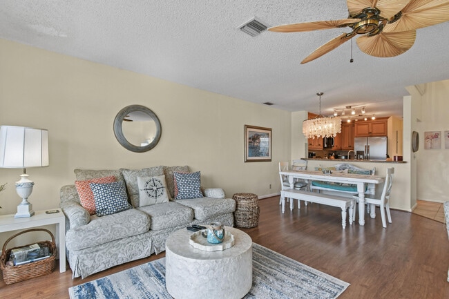 Building Photo - 1216 Ocean Dunes Cir