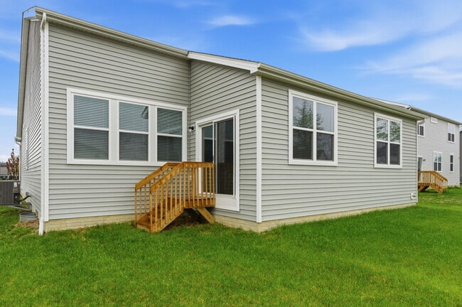 Building Photo - 538 Penwell Dr