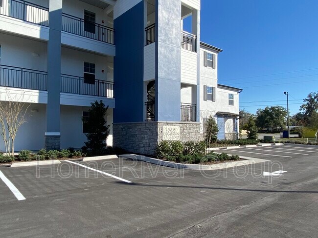 Building Photo - 5205 Eggleston Ave
