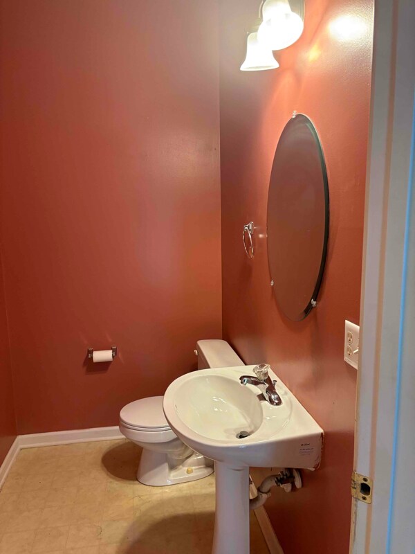 Building Photo - 7718 Porter House Dr