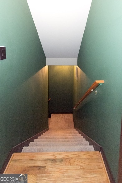 Building Photo - 5166 Wheeler Dr