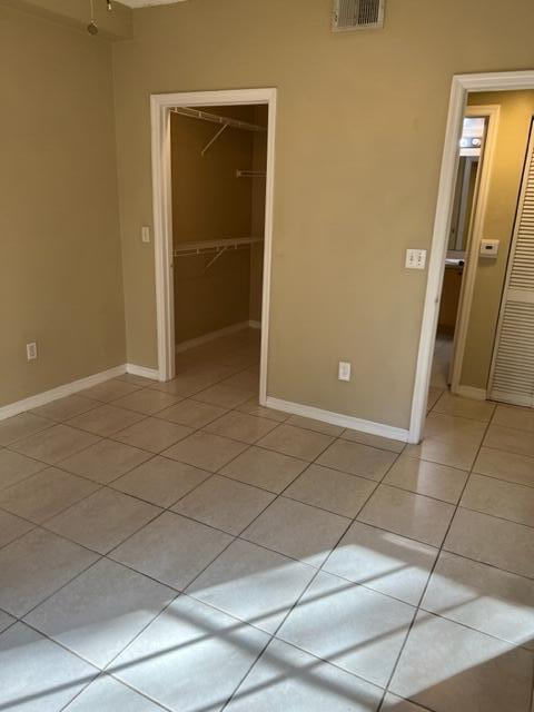 Building Photo - 10330 Fox Trail Rd S