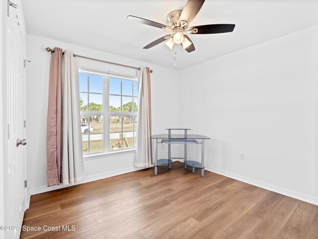 Building Photo - 518 Gantry St SW