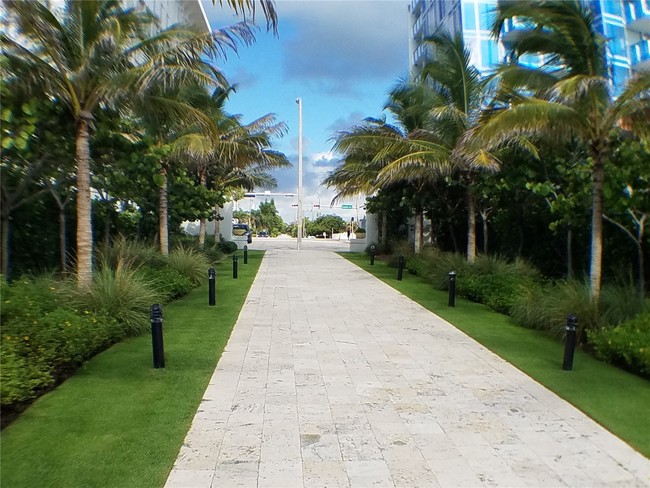 Building Photo - 9064 Collins Ave