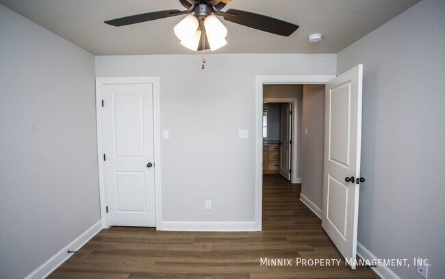 Building Photo - 2550 137th St