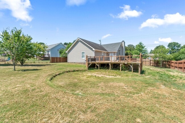 Building Photo - 1435 Amy Ave