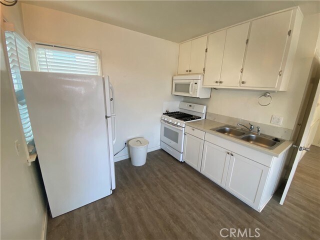 Building Photo - 149 Avenida Cabrillo