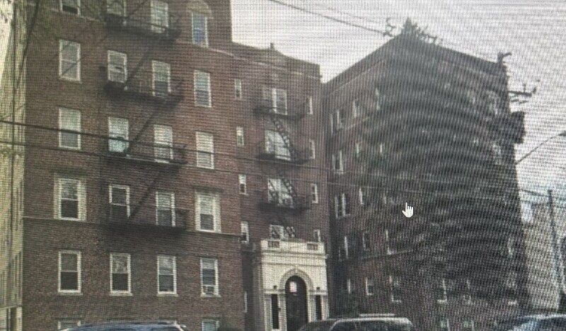 Primary Photo - 758 Jersey Ave
