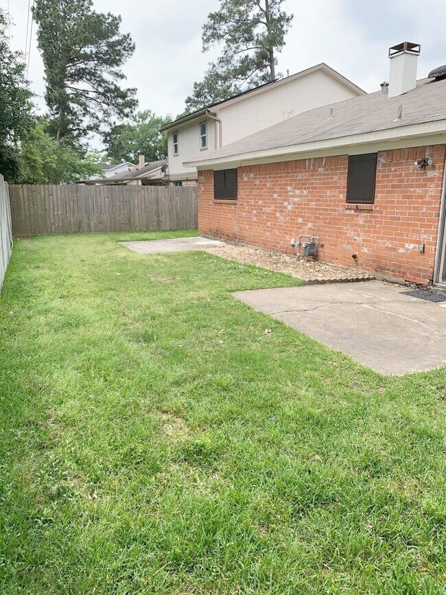 Building Photo - 2334 Marble Falls Dr