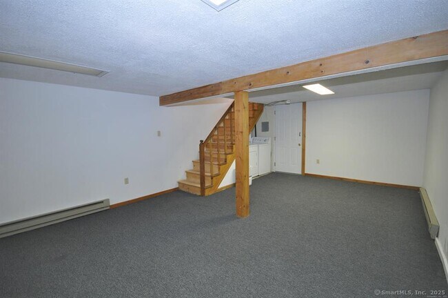 Building Photo - 43 Hiltbrand Rd