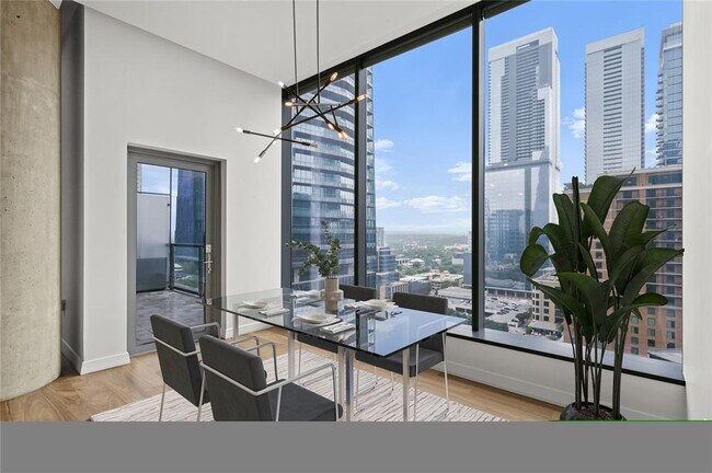 Building Photo - 210 Lavaca St