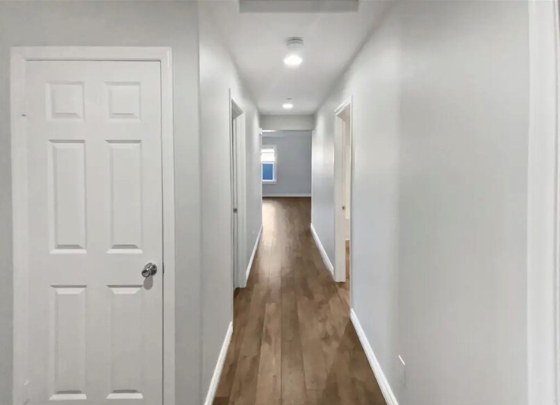 Building Photo - 31846 Victoria Pl