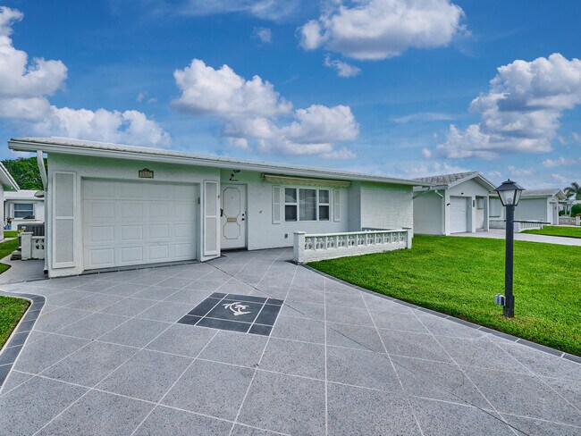 Building Photo - 2081 SW 13th Terrace