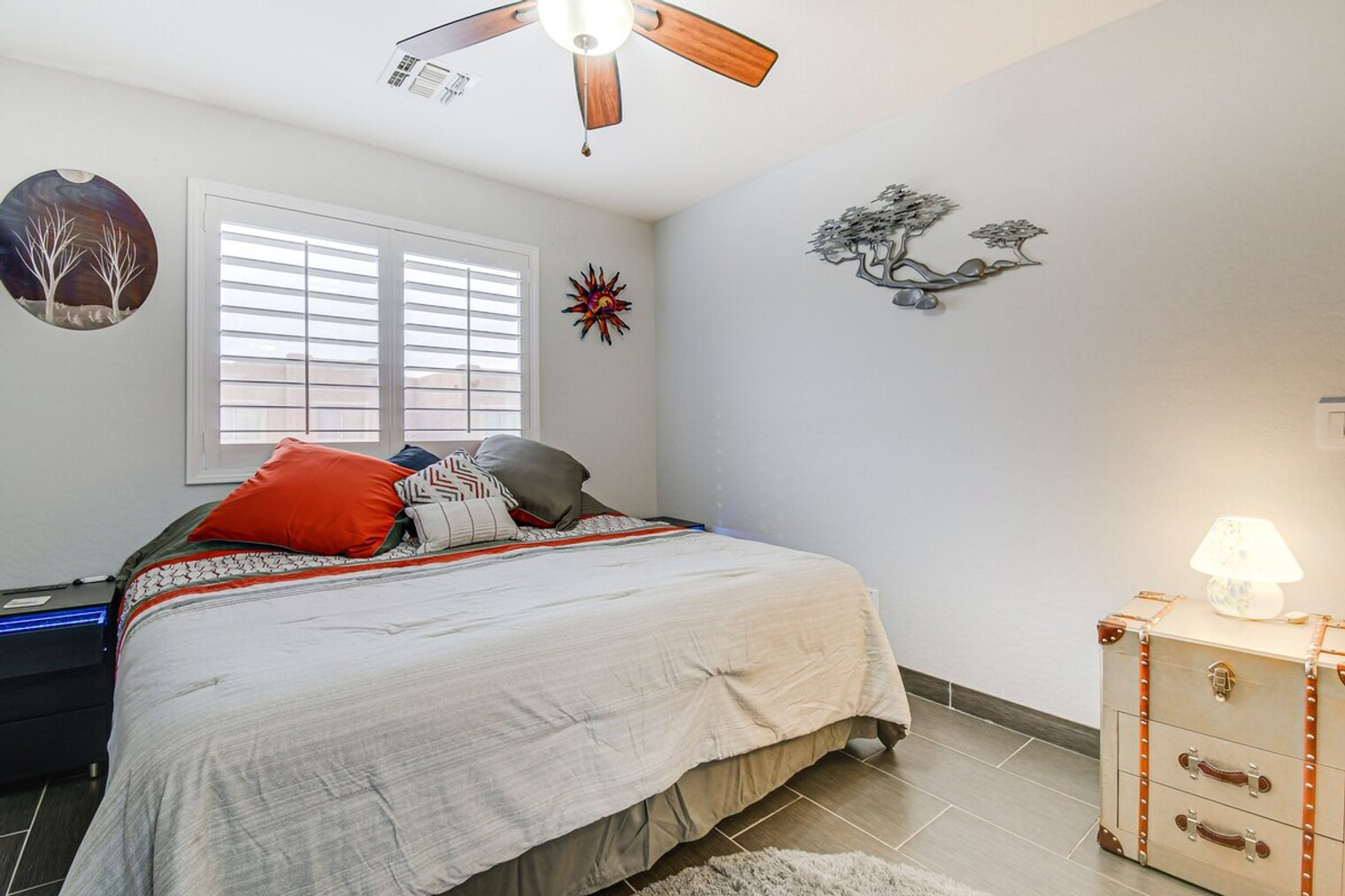 Building Photo - 13847 N Hamilton Dr