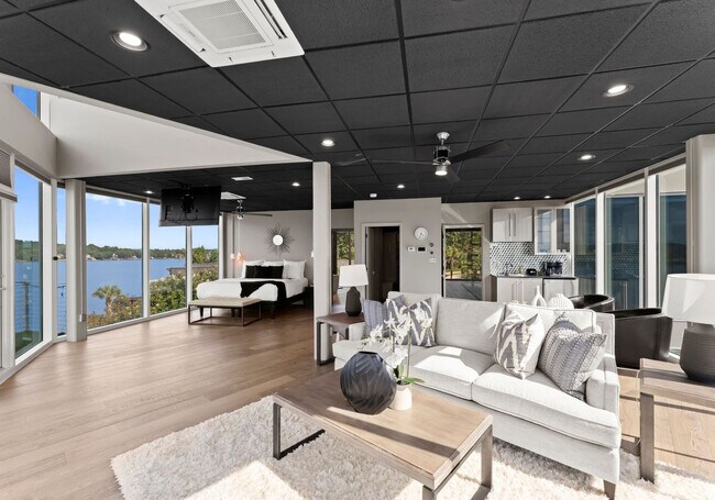 Building Photo - 8776 Harbor Cir
