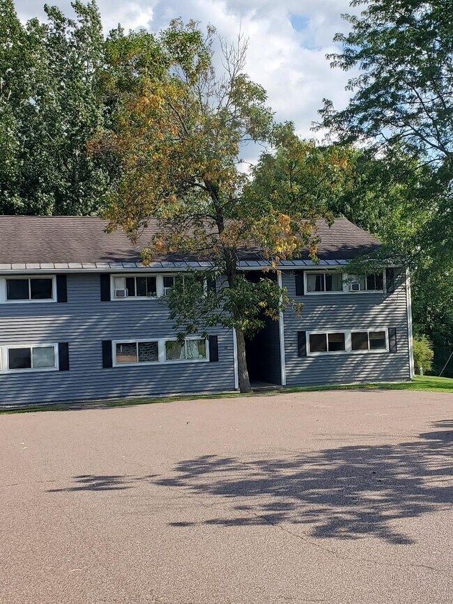 Outside - 124 Quarry Hill Rd