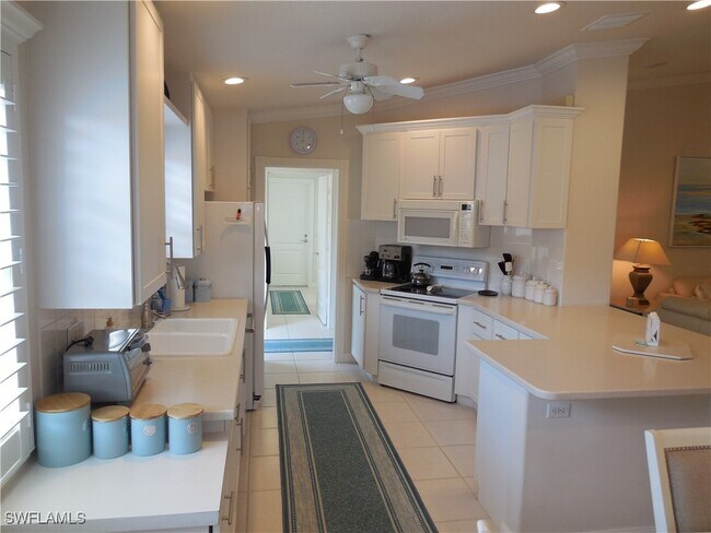 Building Photo - 4238 Redonda Ln