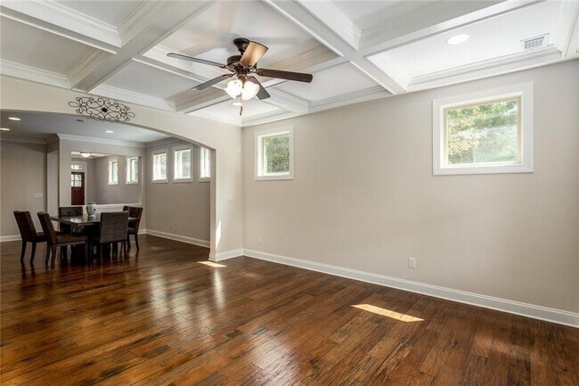 Building Photo - 5370 Cedar Glenn Ct