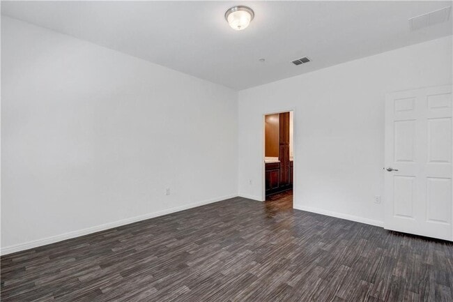 Building Photo - 12912 Leatherback Ln