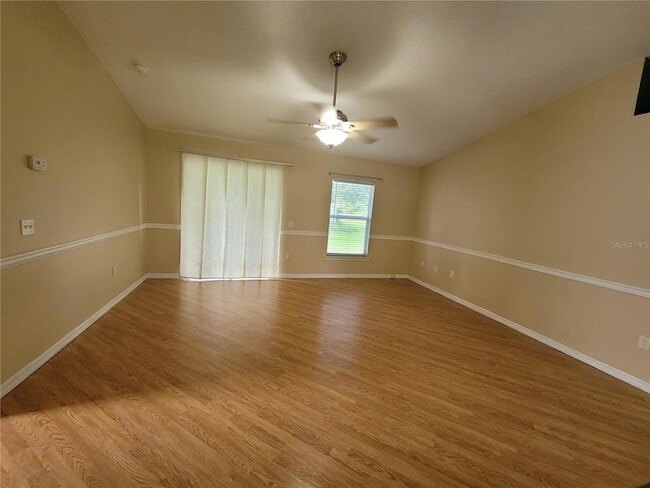 Building Photo - 723 Bobolink Ct