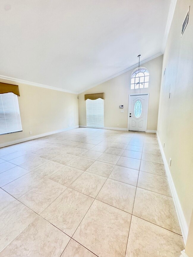 Building Photo - 54 Egret Way