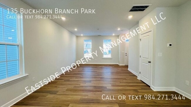Building Photo - 135 Buckhorn Br Pk