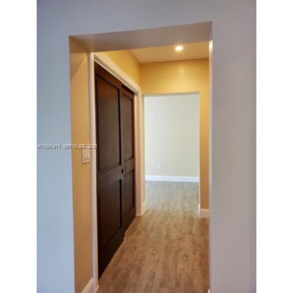 Building Photo - 2375 SW 21st Ter