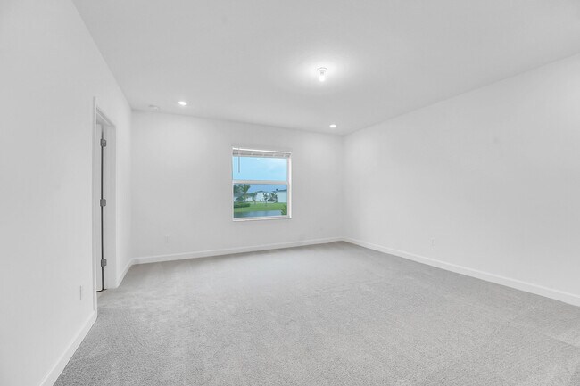 Building Photo - 3551 Angler Dr