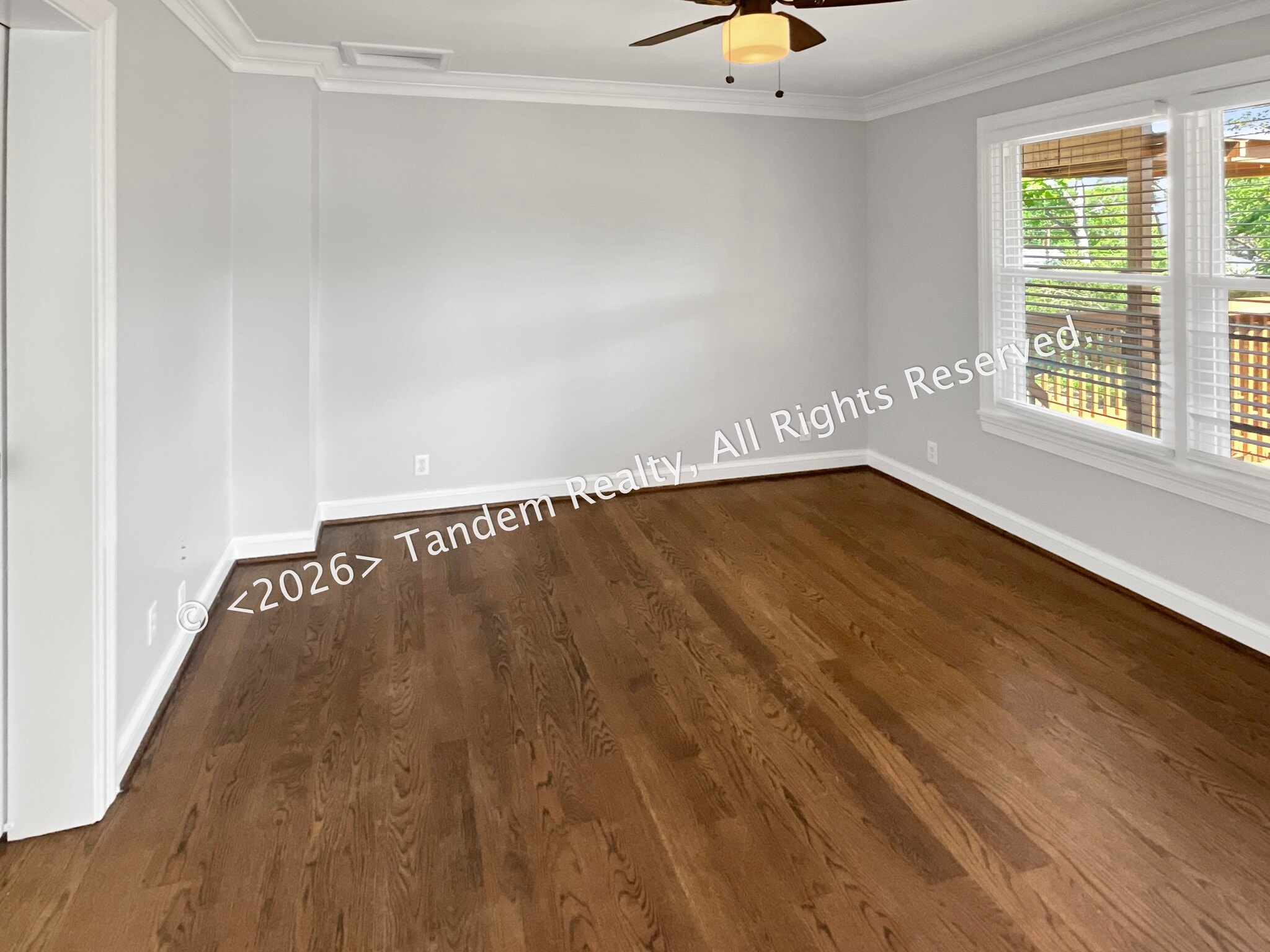 Building Photo - 2228 Ashwood Ave
