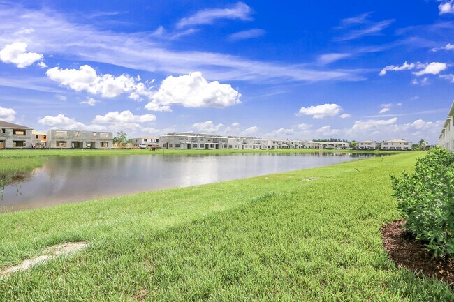 Building Photo - 8751 Corvus Dr