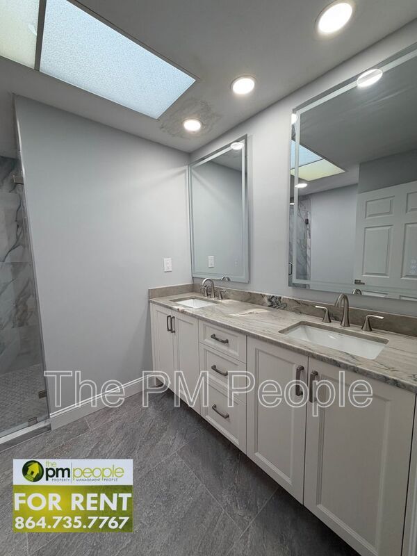 Building Photo - 134A Bennetts Bridge Rd.