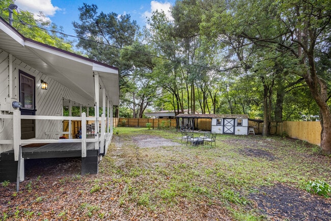 Building Photo - High Springs 3BR House