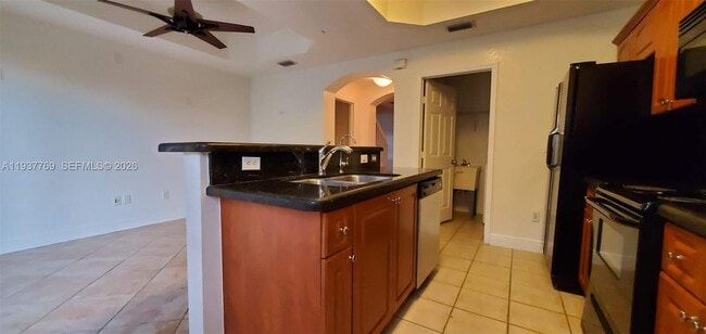 Building Photo - 2231 Anchor Ct