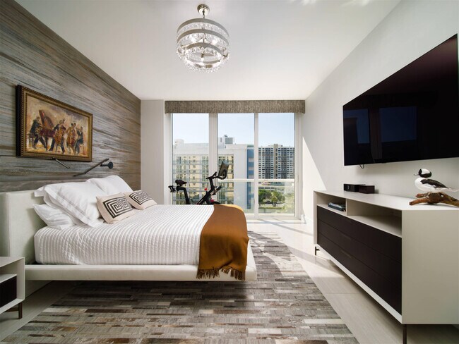 Building Photo - 3730 N Ocean Dr