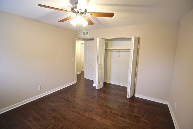 Building Photo - 3928 Warwick Blvd