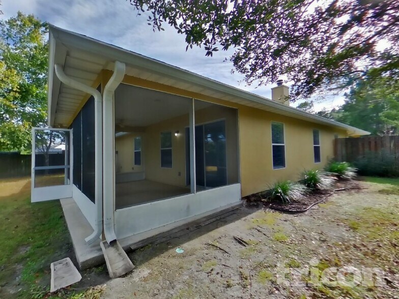 Building Photo - 76383 Timbercreek Blvd