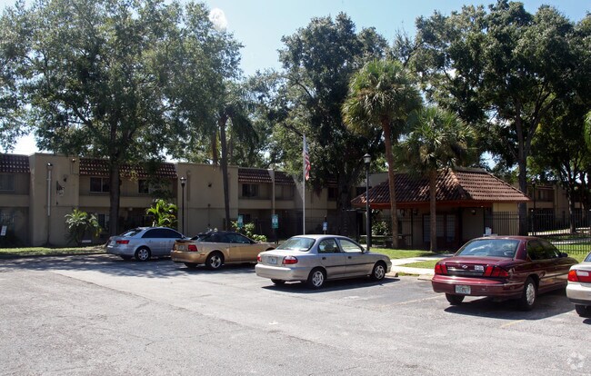 Building Photo - Hacienda De Ybor Apartments
