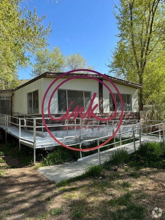 Building Photo - Double Wide for Rent at the Pinion Pines M...